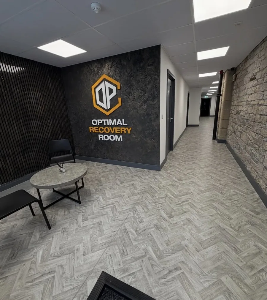 Optimal Recovery Room entrance and waiting area
