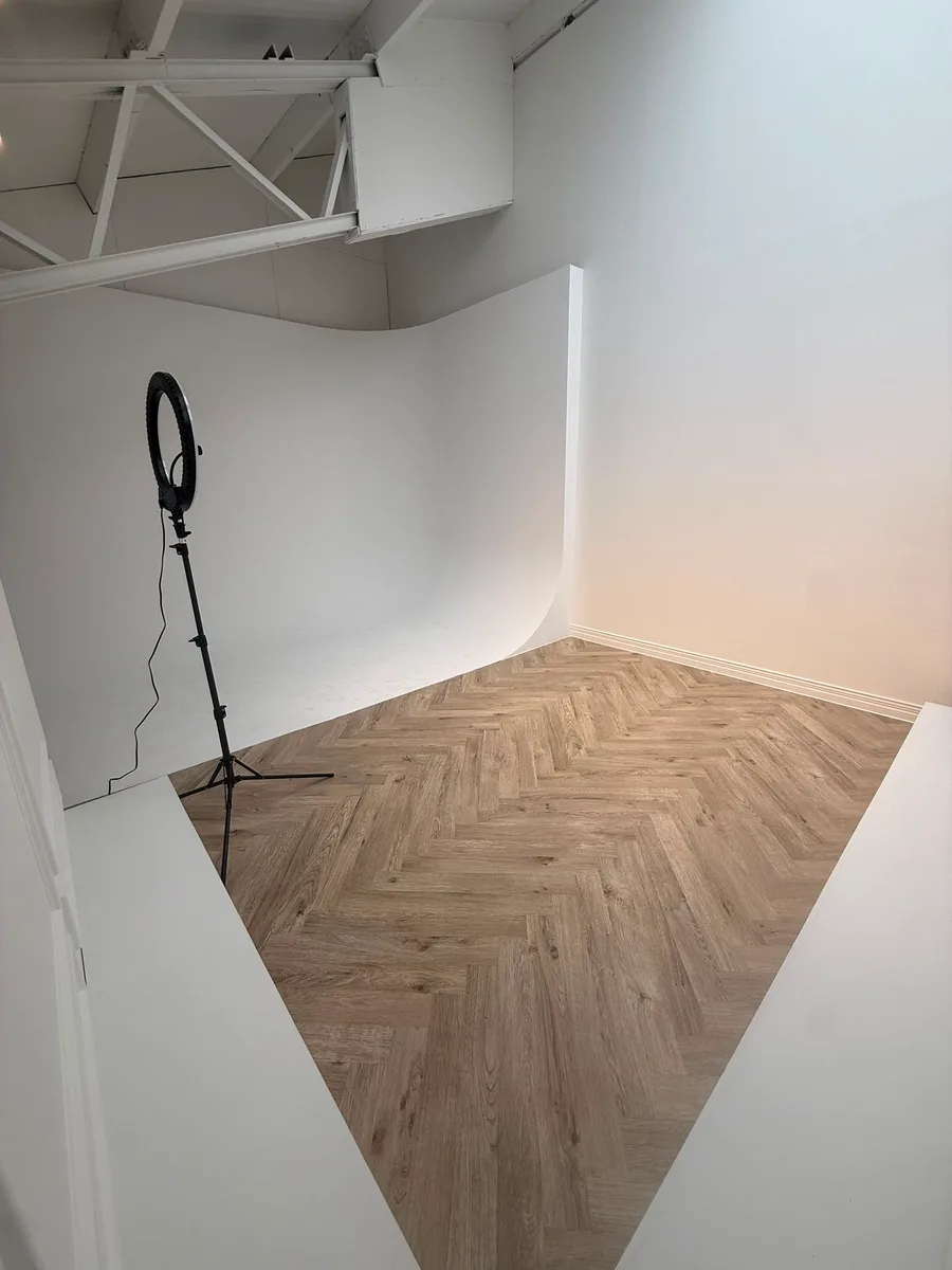 Cyclorama photo scoop